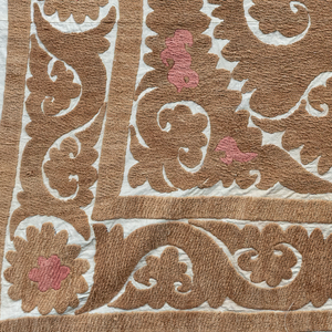 Small rectangular cotton Suzani camel and pinkhanging/bedspread, Uzbekistan circa 2000