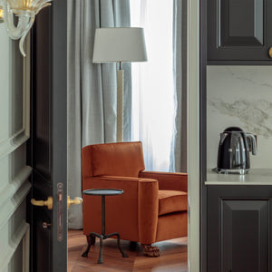 Leon Armchair