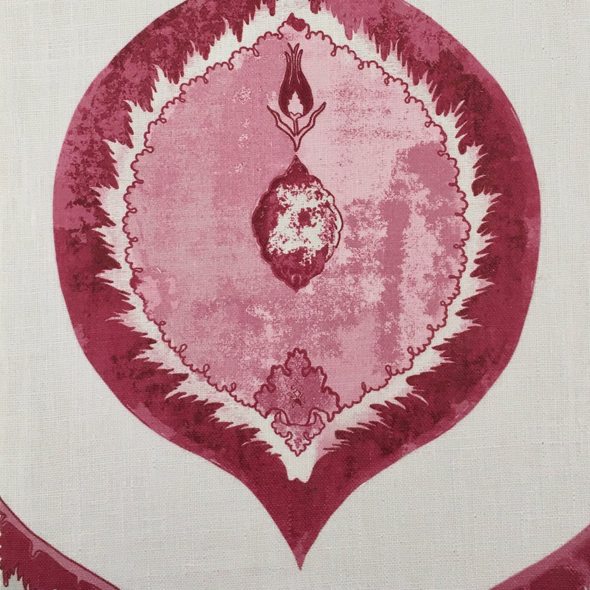 Ottoman Ogival (Oyster) | BT - Ruby