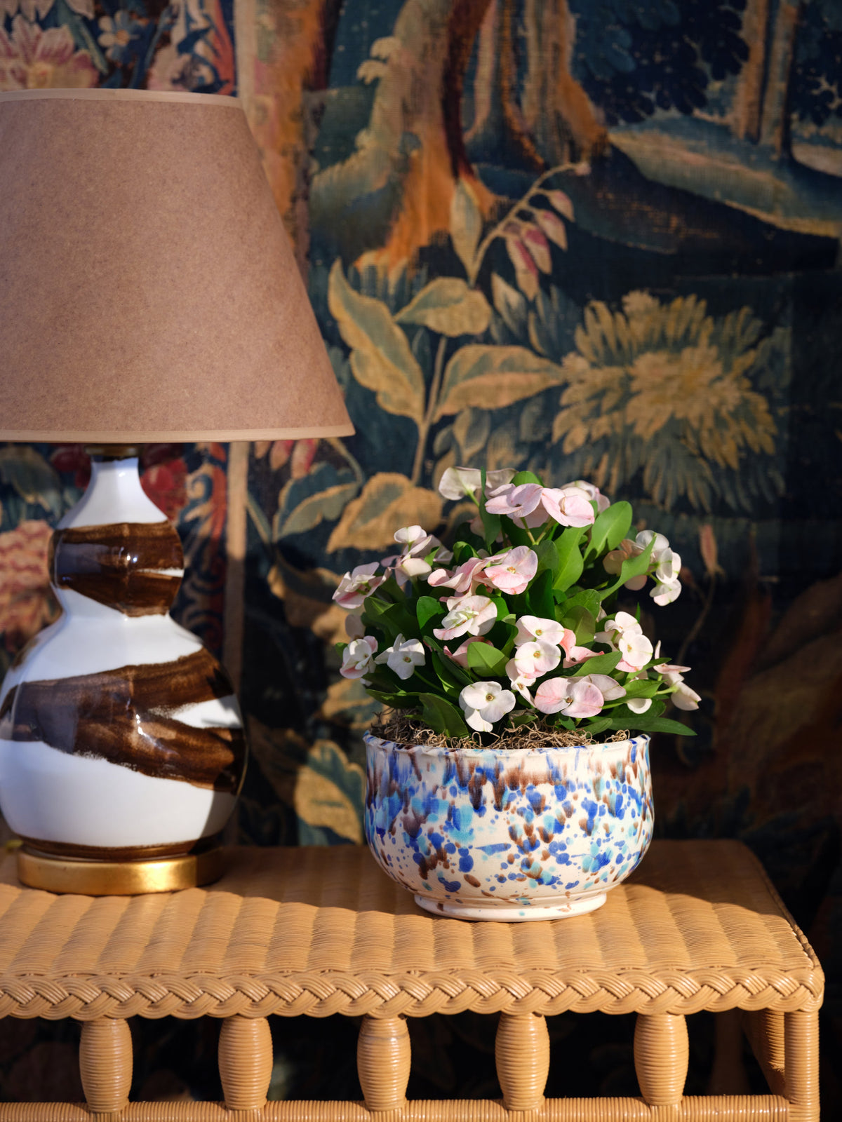 Small Brush Stroke Lamp (Brown)