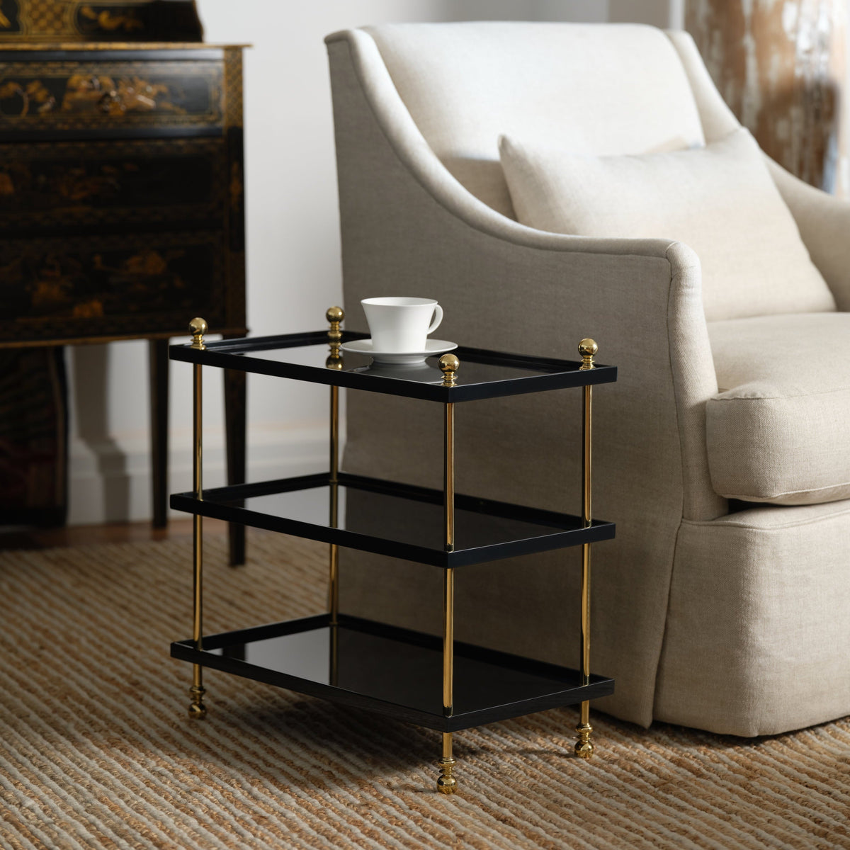 20"H Tiered Drinks Table (Black)