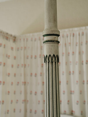 Garrick Four Poster Bed | CG