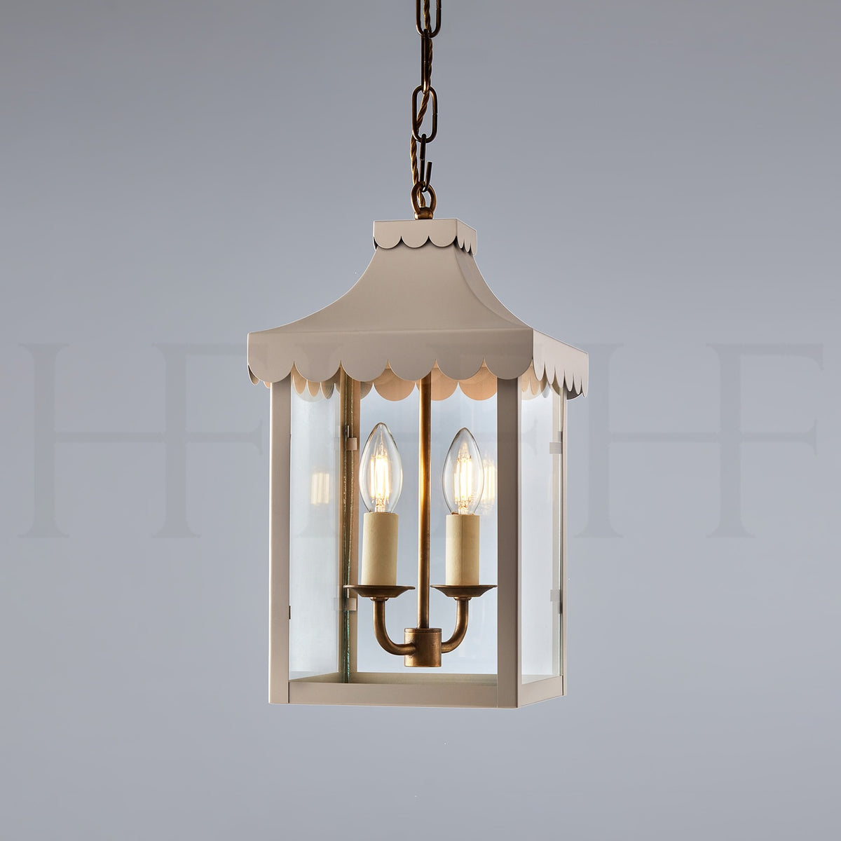 Scallop Edge Hanging Lantern