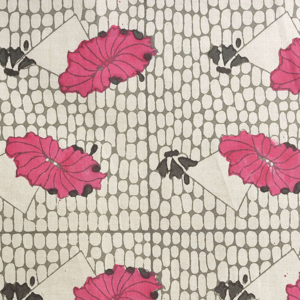 Eartha | TT - Pink