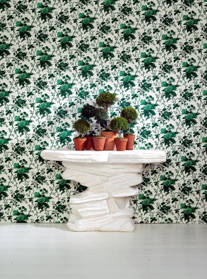 Vignette.De La Tour Paolo’s Green.Rocky Console