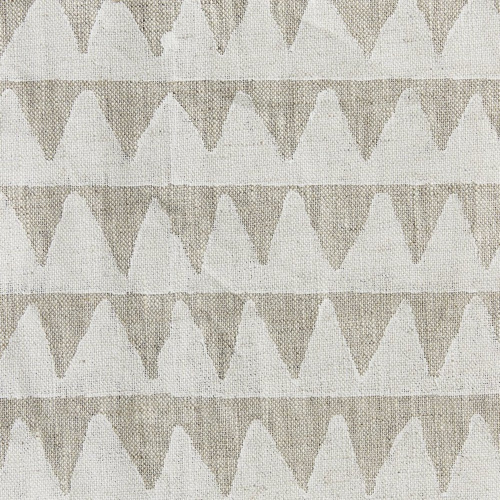 Pyramids | WG - Chalk
